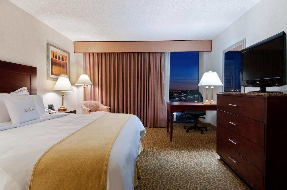 Doubletree By Hilton Dallas/Ричардсън Екстериор снимка