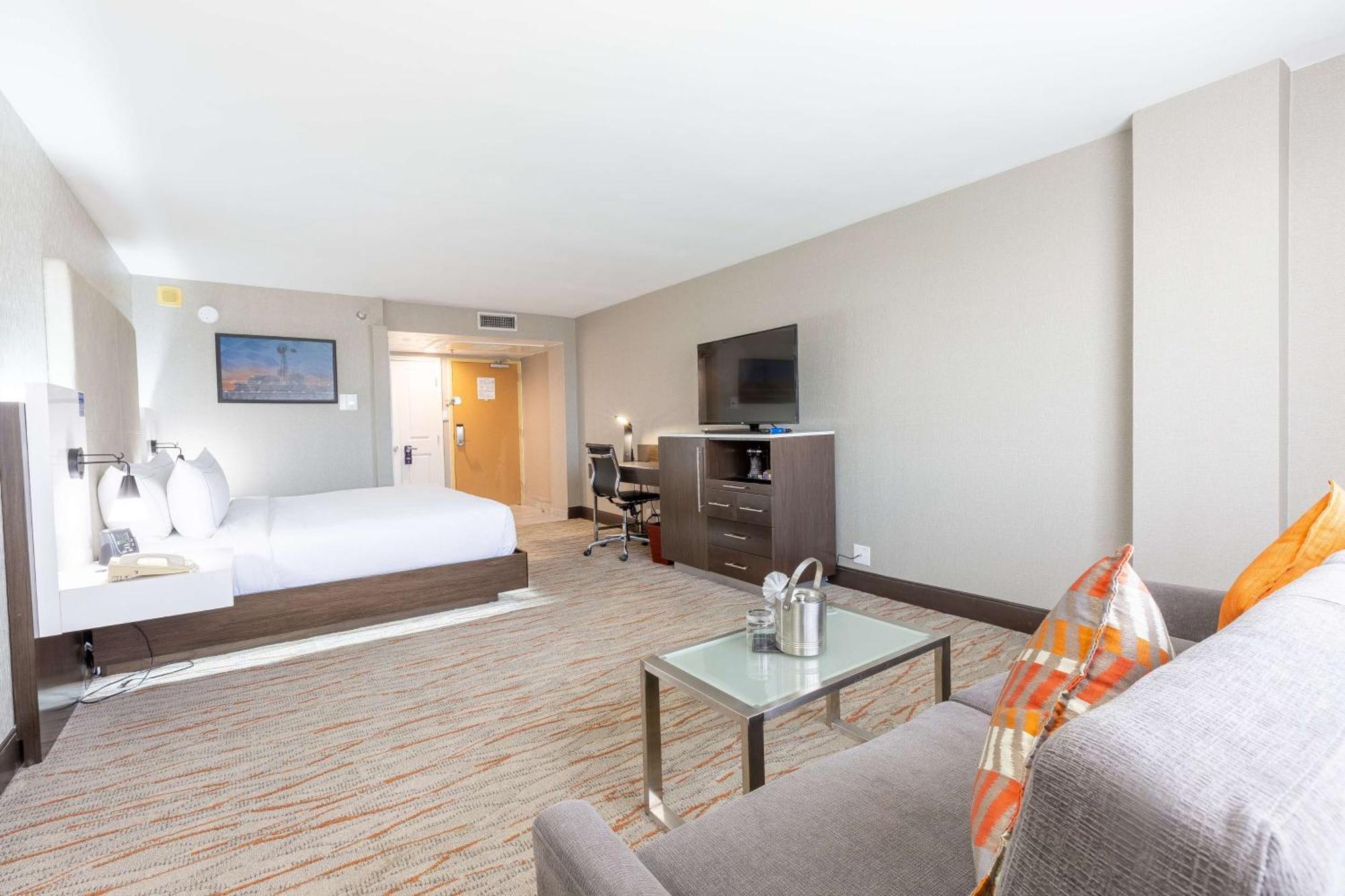 Doubletree By Hilton Dallas/Ричардсън Екстериор снимка